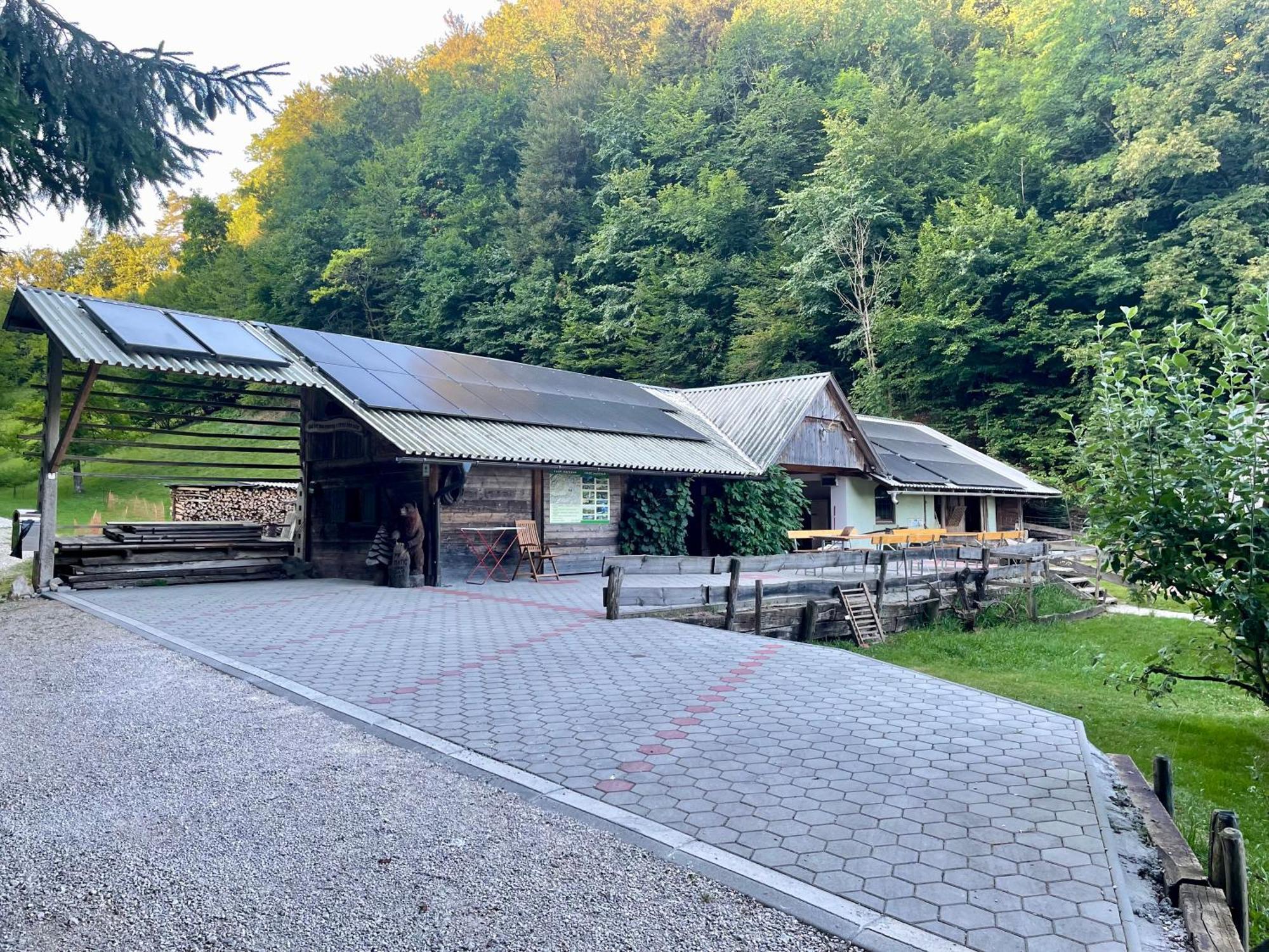Wooden Cabin Kamna Gorica Buitenkant foto
